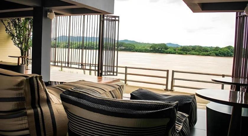 Chic Chiangkhan Hotel Chiang Khan Extérieur photo